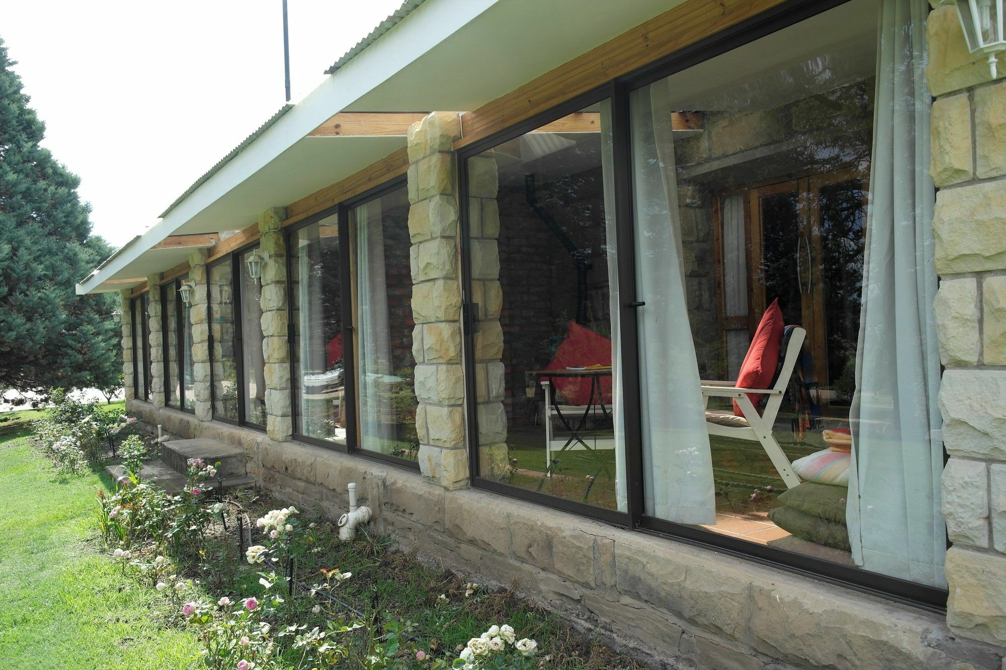 The Clarens Country House Экстерьер фото